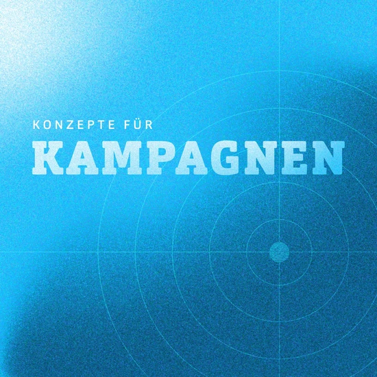 Konzepte für Kampagnen Weiße Kampagnen Aufschrift auf blauen Hintergrund
